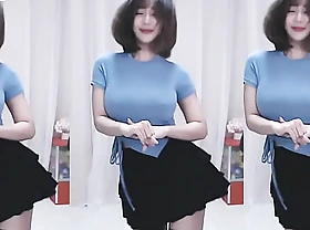 Cute Korean Important dancing